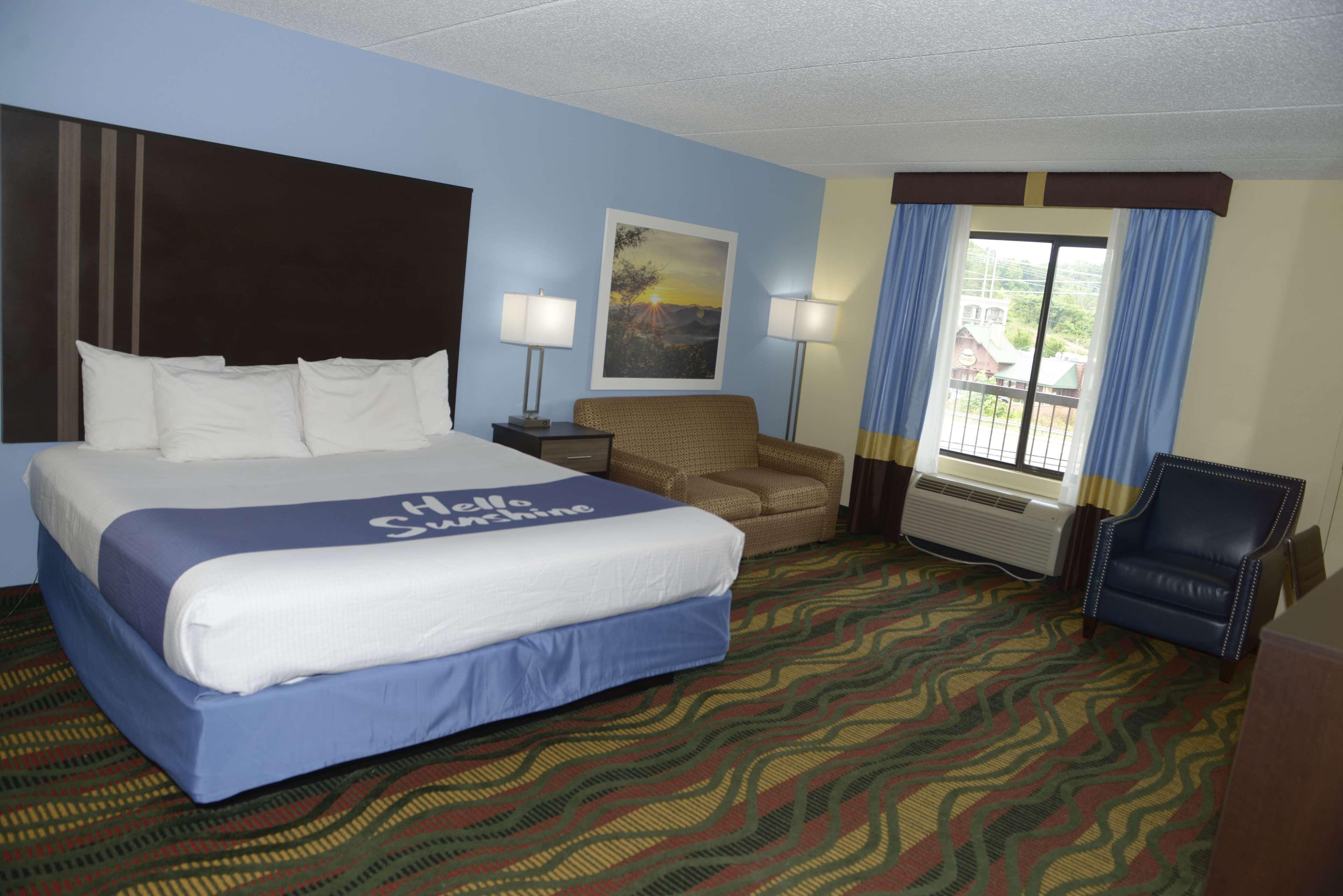 Days Inn By Wyndham Kodak/Sevierville Intrstate Smokeymntns Buitenkant foto
